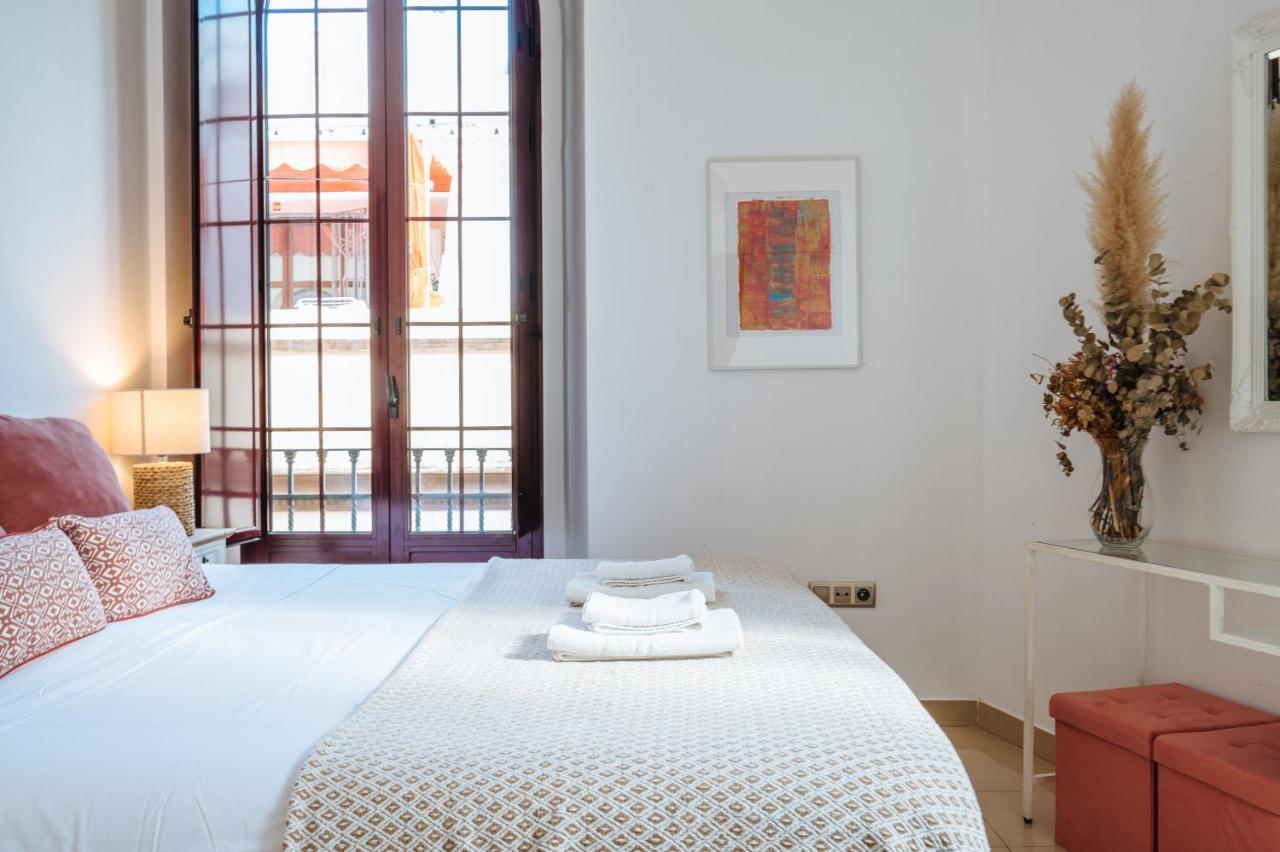 Homeyseville-Amazing Penthouse Giralda Views 8 Pax, Parking Optional Exterior photo